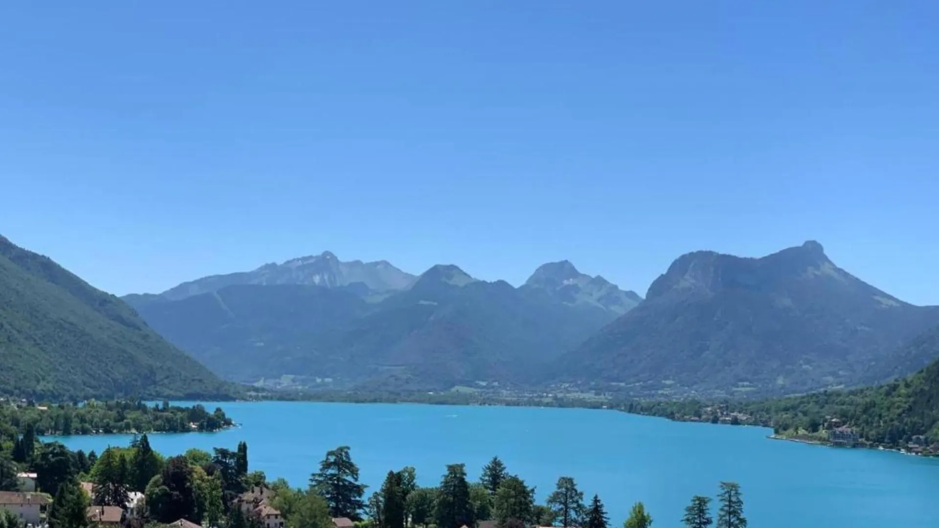Great Holiday Home Near Lake Annecy Giez Frankrike