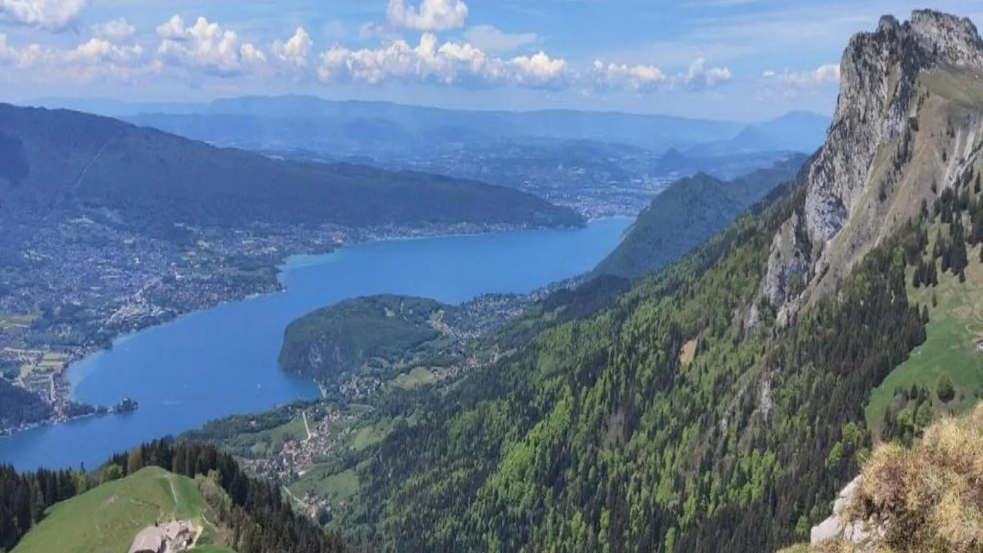 Great Holiday Home Near Lake Annecy Giez 0*,